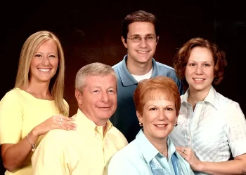 Mansf - Manfield Family_ Tracie Mansfield Dave and Beth Mansfield, Ben North, Julie Mansfield North.jpg